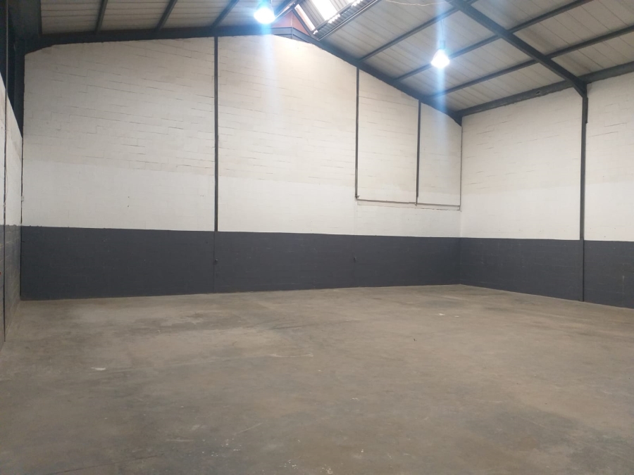 To Let Commercial Property for Rent in Parow Industrial Western Cape